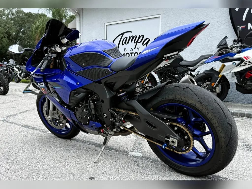 2026 Yamaha YZF R1
