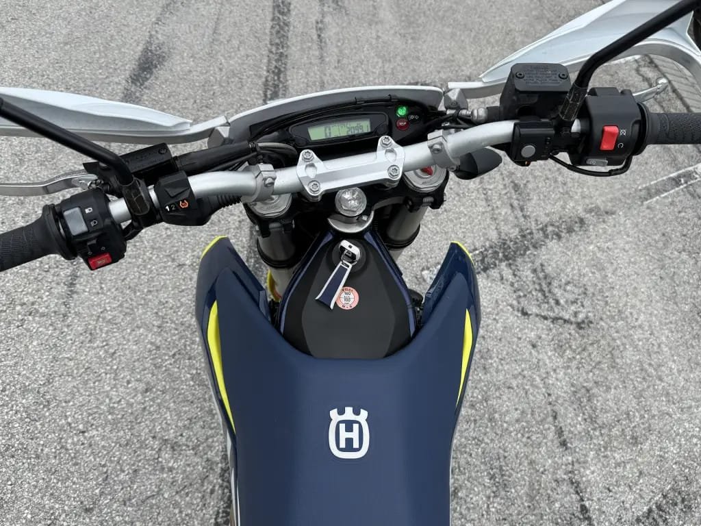 2023 Husqvarna 701 ENDURO