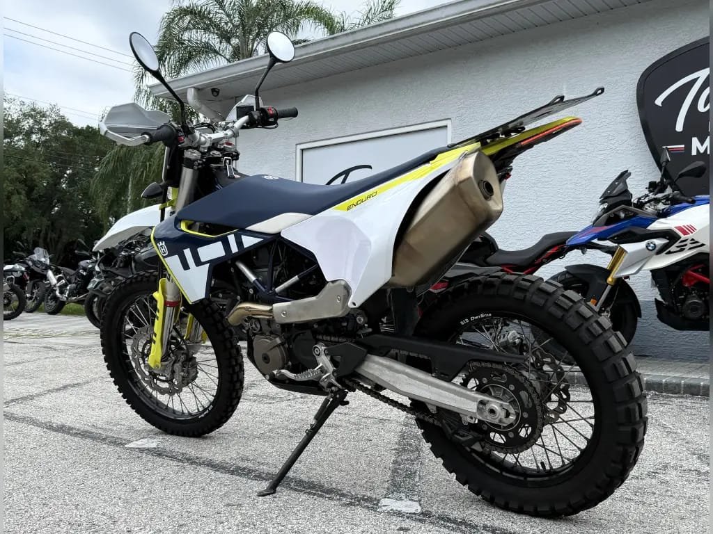 2023 Husqvarna 701 ENDURO