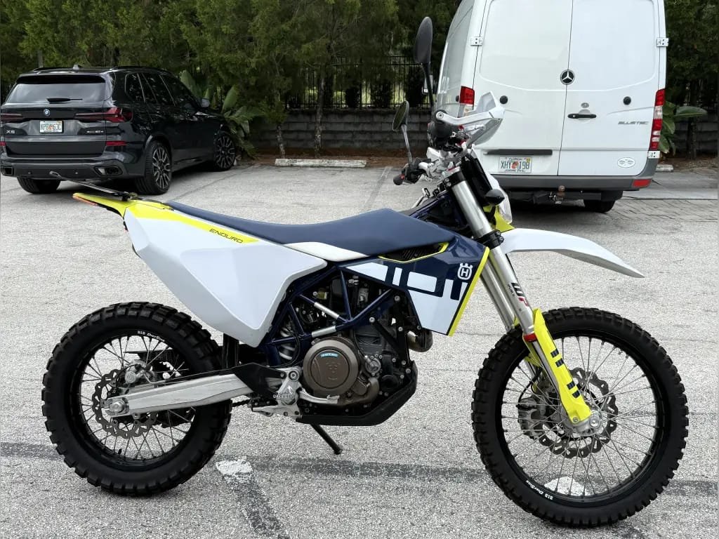 2023 Husqvarna 701 ENDURO