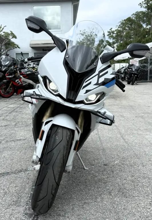 2024 BMW S 1000 RR