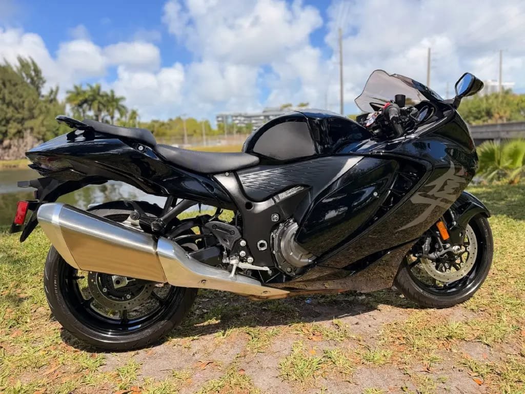 2025 Suzuki Hayabusa
